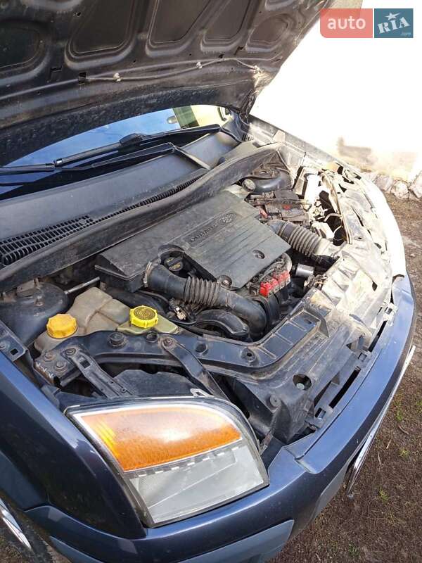 Хетчбек Ford Fusion 2008 в Краснограді