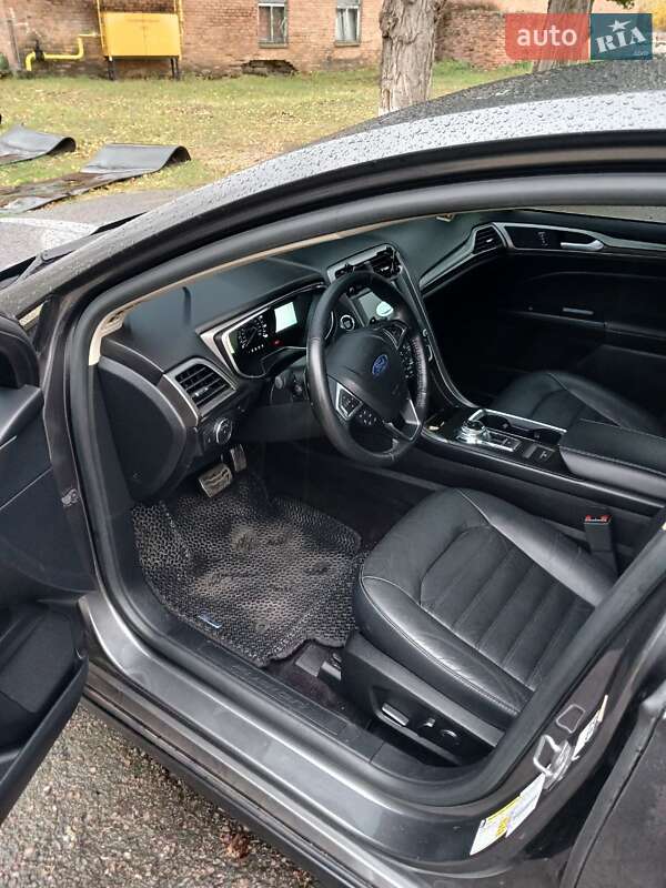 Седан Ford Fusion 2018 в Полтаве