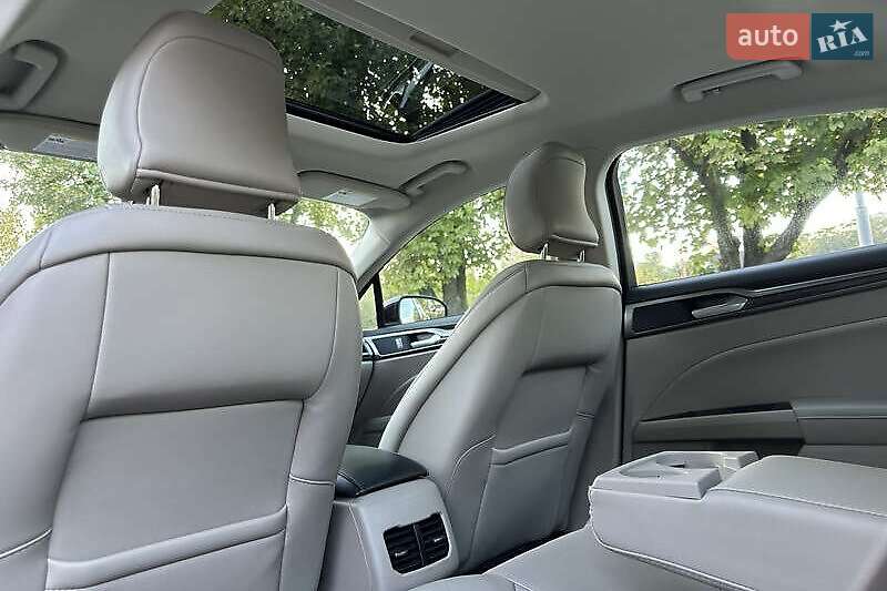 Седан Ford Fusion 2016 в Львові фото 9 Седан Ford Fusion 2016 в Львові