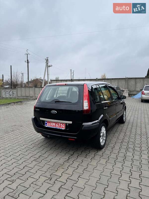 Хетчбек Ford Fusion 2008 в Луцьку