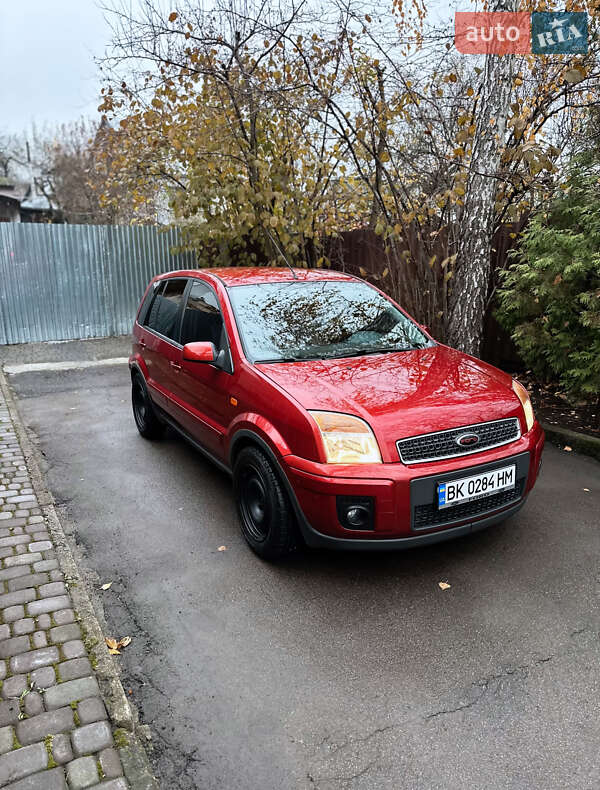 Хетчбек Ford Fusion 2006 в Рівному фото 3 Хетчбек Ford Fusion 2006 в Рівному