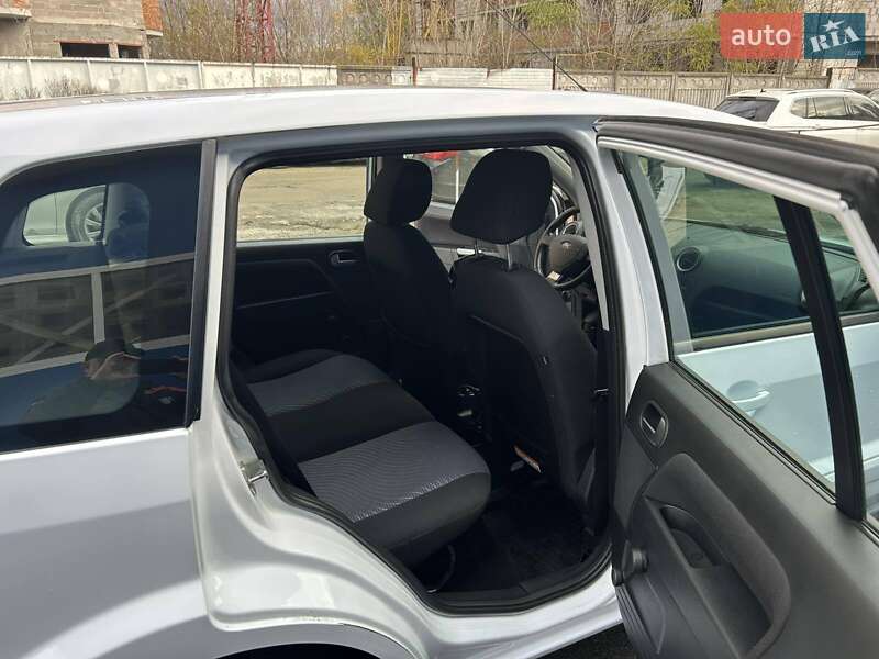 Хетчбек Ford Fusion 2011 в Києві