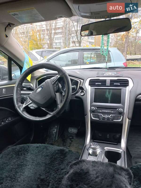 Седан Ford Fusion 2017 в Києві
