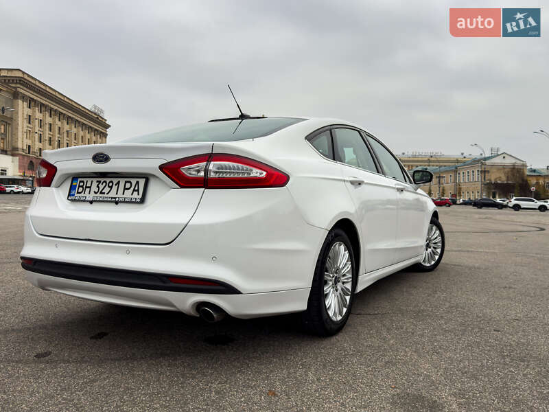 Седан Ford Fusion 2016 в Харкові фото 12 Седан Ford Fusion 2016 в Харкові