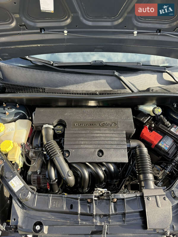Хетчбек Ford Fusion 2007 в Луцьку фото 56 Хетчбек Ford Fusion 2007 в Луцьку