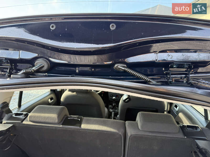 Хетчбек Ford Fusion 2007 в Луцьку фото 146 Хетчбек Ford Fusion 2007 в Луцьку