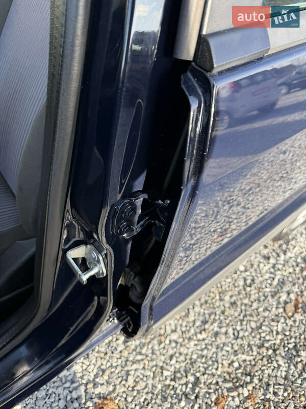 Хетчбек Ford Fusion 2007 в Луцьку фото 153 Хетчбек Ford Fusion 2007 в Луцьку