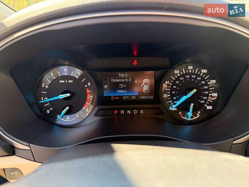 Седан Ford Fusion 2015 в Києві