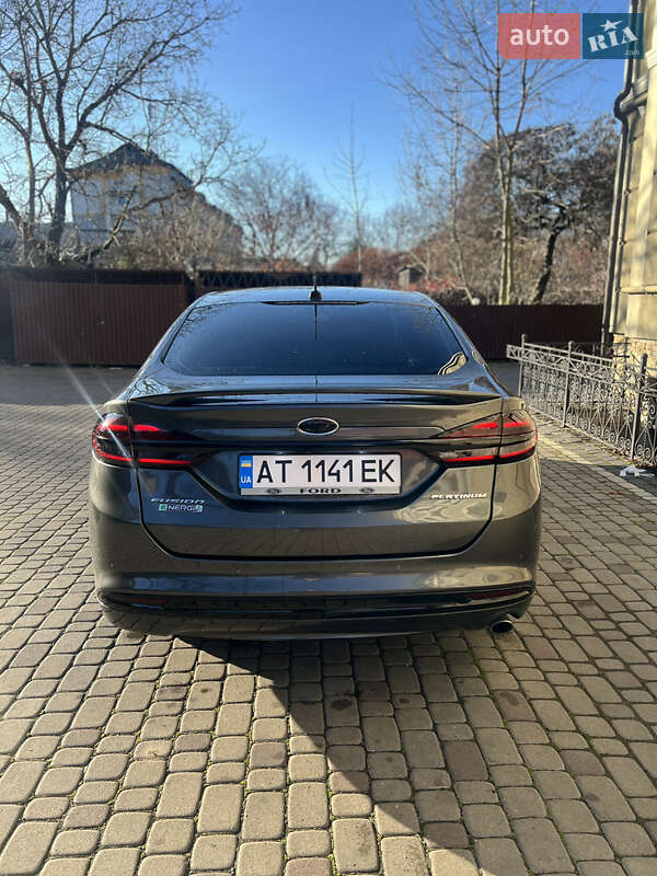 Седан Ford Fusion 2017 в Коломые