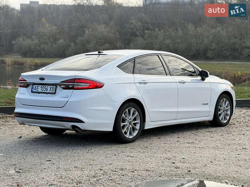 Седан Ford Fusion 2017 в Дніпрі фото 11 Седан Ford Fusion 2017 в Дніпрі