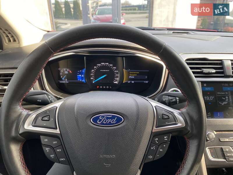 Седан Ford Fusion 2016 в Любаре