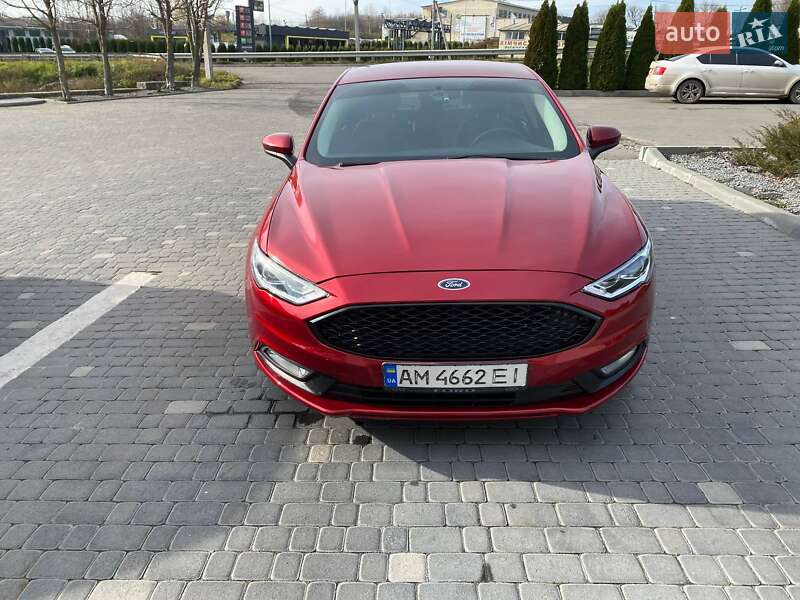 Седан Ford Fusion 2016 в Любаре