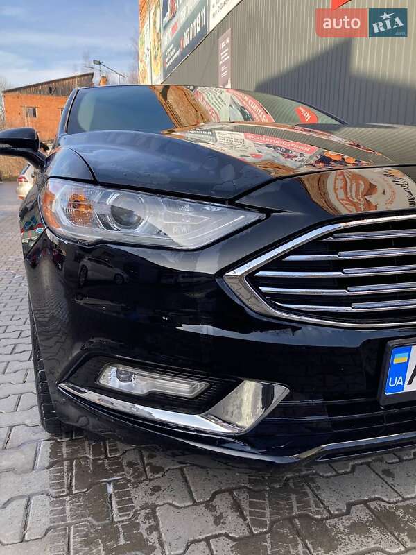 Седан Ford Fusion 2015 в Коломиї