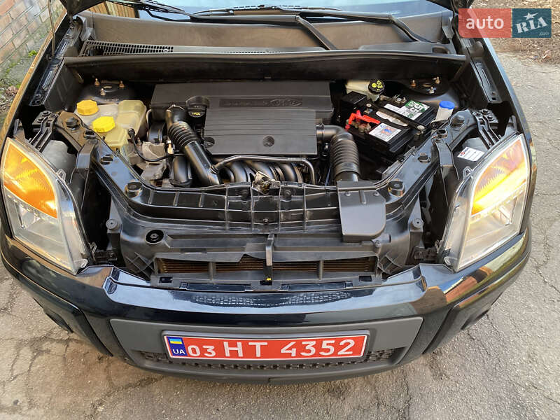 Хэтчбек Ford Fusion 2008 в Виннице фото 9 Хэтчбек Ford Fusion 2008 в Виннице