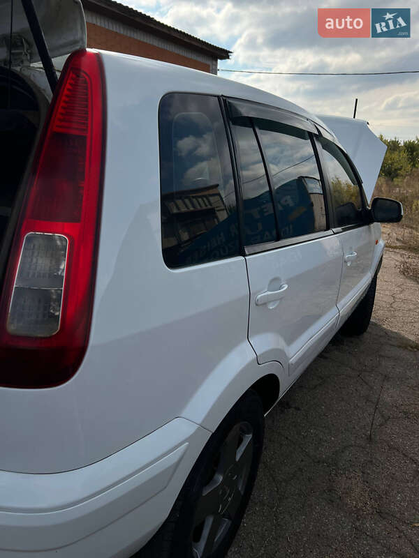 Хетчбек Ford Fusion 2010 в Добровеличківці фото 6 Хетчбек Ford Fusion 2010 в Добровеличківці