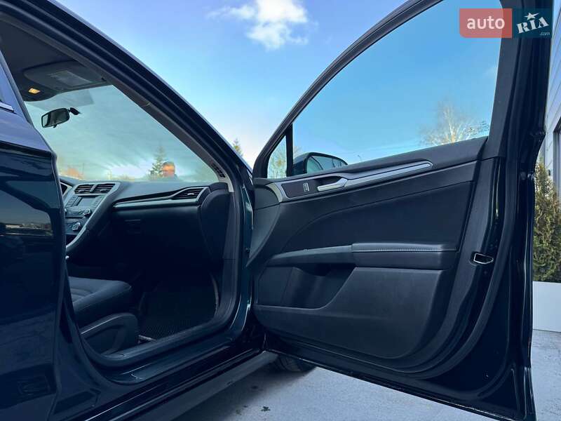 Седан Ford Fusion 2013 в Ровно фото 56 Седан Ford Fusion 2013 в Ровно