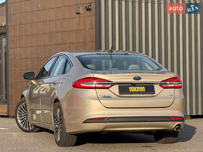 Седан Ford Fusion 2016 в Киеве