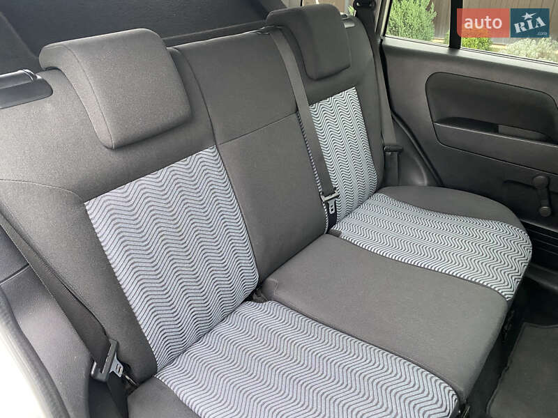 Хетчбек Ford Fusion 2006 в Житомирі