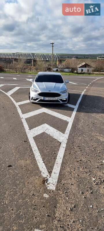 Седан Ford Fusion 2016 в Херсоне фото 25 Седан Ford Fusion 2016 в Херсоне