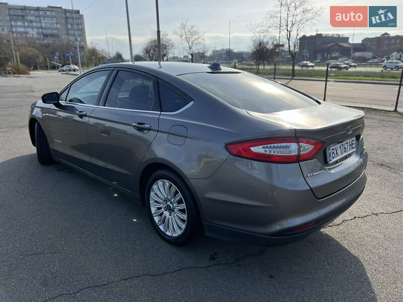 Седан Ford Fusion 2012 в Киеве