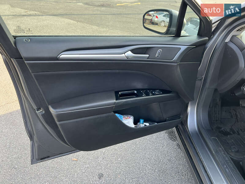 Седан Ford Fusion 2012 в Киеве