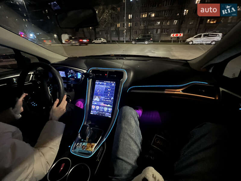 Седан Ford Fusion 2012 в Киеве