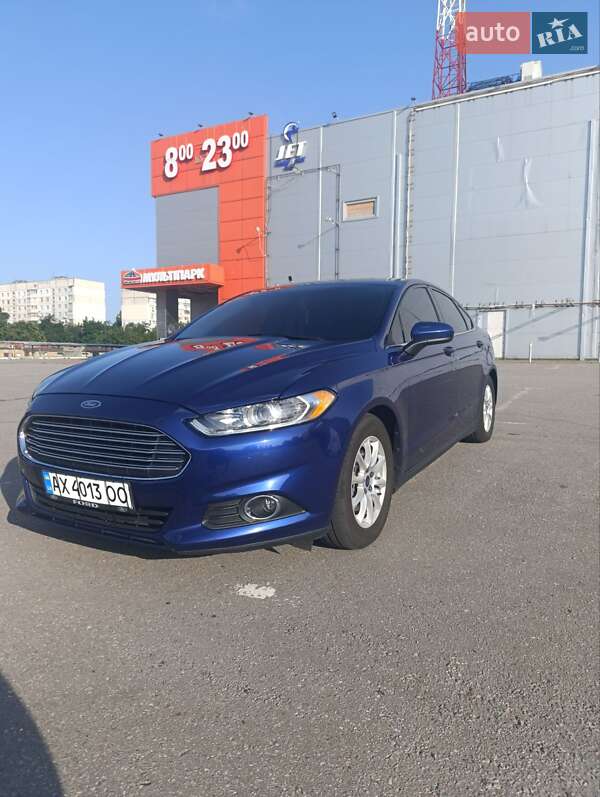 Седан Ford Fusion 2015 в Харкові