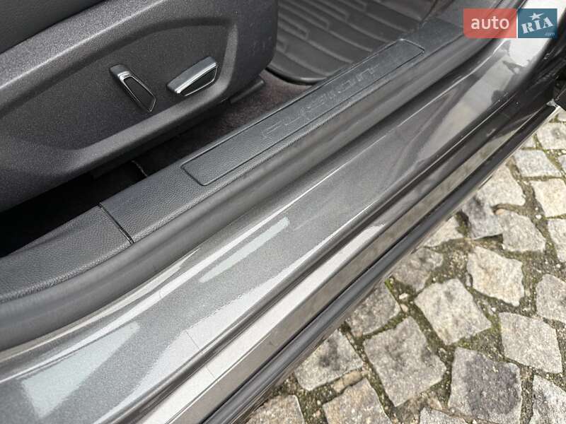 Седан Ford Fusion 2016 в Днепре