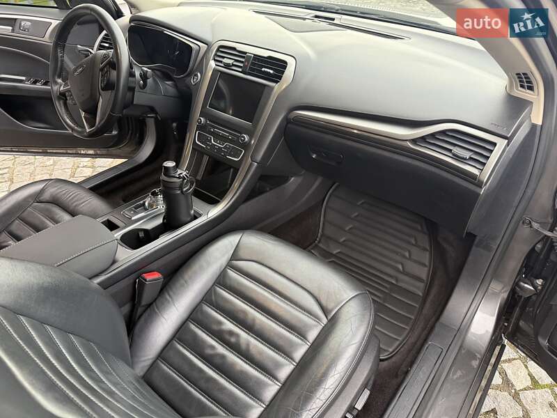 Седан Ford Fusion 2016 в Днепре