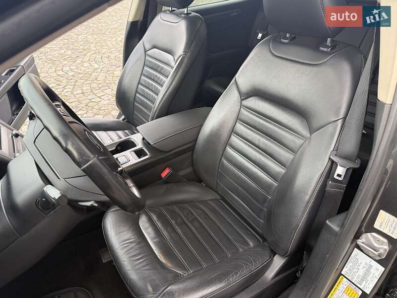 Седан Ford Fusion 2016 в Днепре