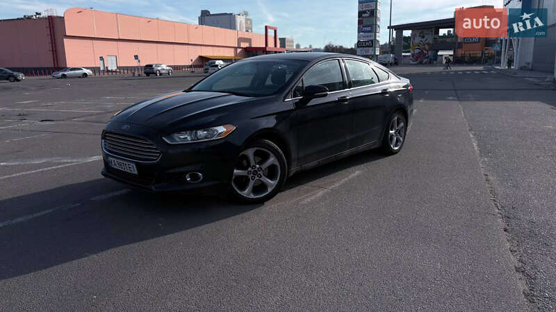 Седан Ford Fusion 2013 в Києві