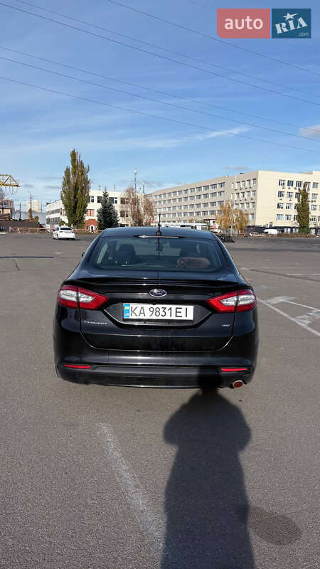 Седан Ford Fusion 2013 в Києві