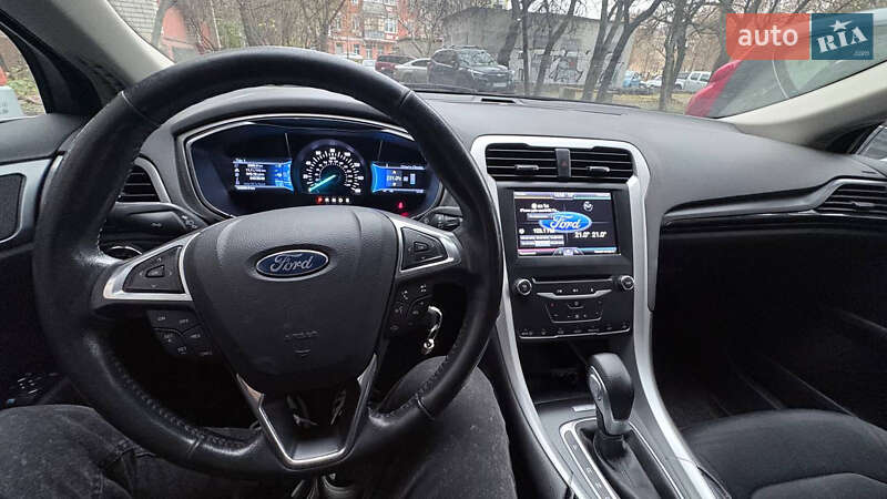 Седан Ford Fusion 2013 в Києві