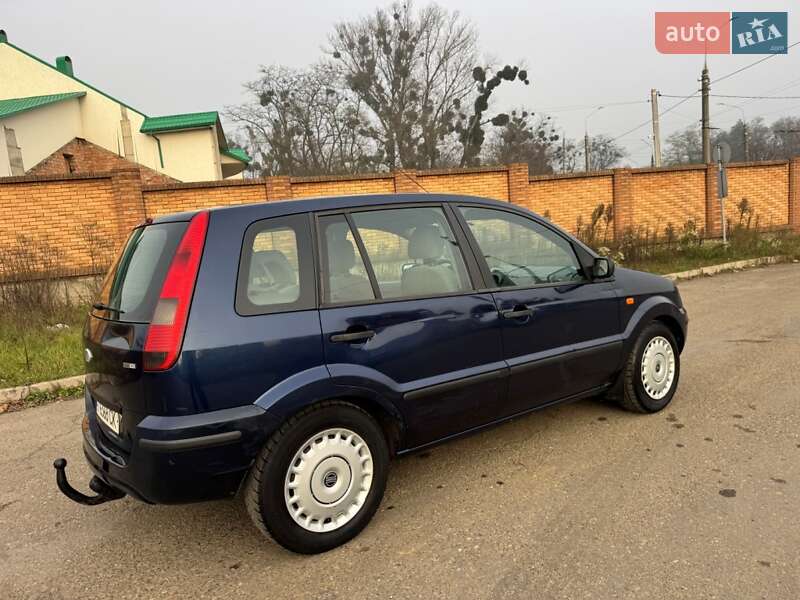 Хетчбек Ford Fusion 2003 в Чернівцях фото 9 Хетчбек Ford Fusion 2003 в Чернівцях