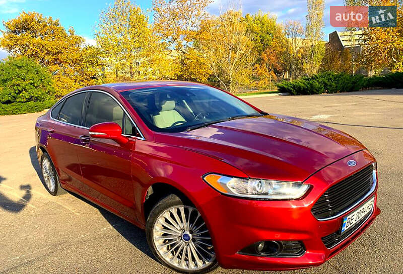 Седан Ford Fusion 2013 в Черкасах