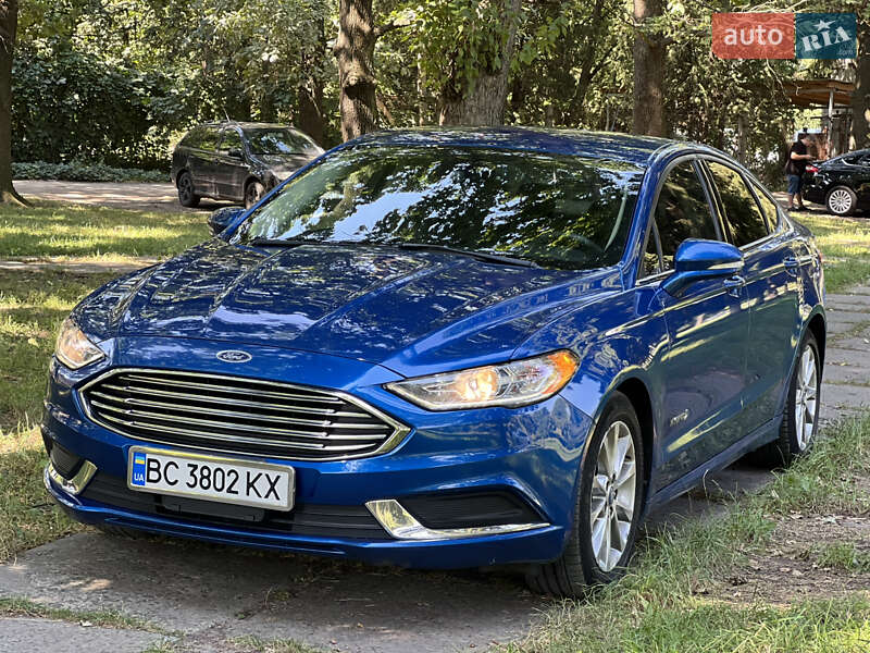 Седан Ford Fusion 2017 в Львові