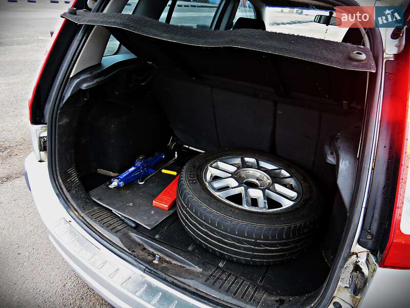 Хетчбек Ford Fusion 2008 в Черкасах фото 14 Хетчбек Ford Fusion 2008 в Черкасах