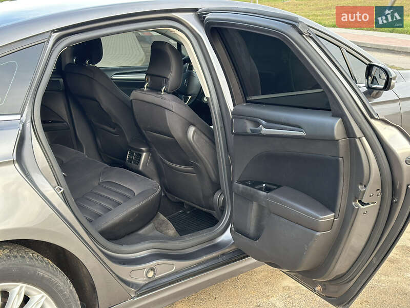 Седан Ford Fusion 2013 в Рівному фото 16 Седан Ford Fusion 2013 в Рівному