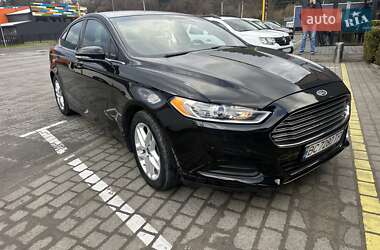 Седан Ford Fusion 2016 в Сколе
