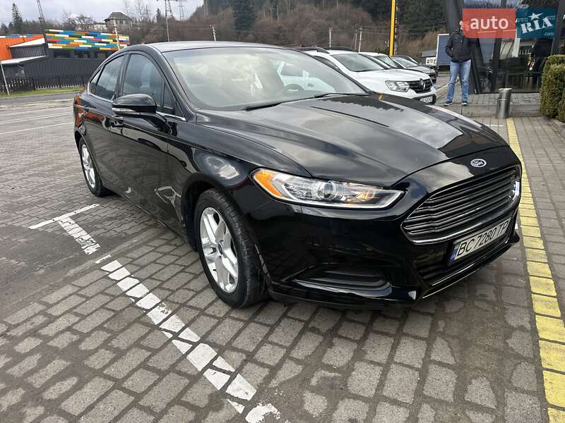 Ford Fusion 2016
