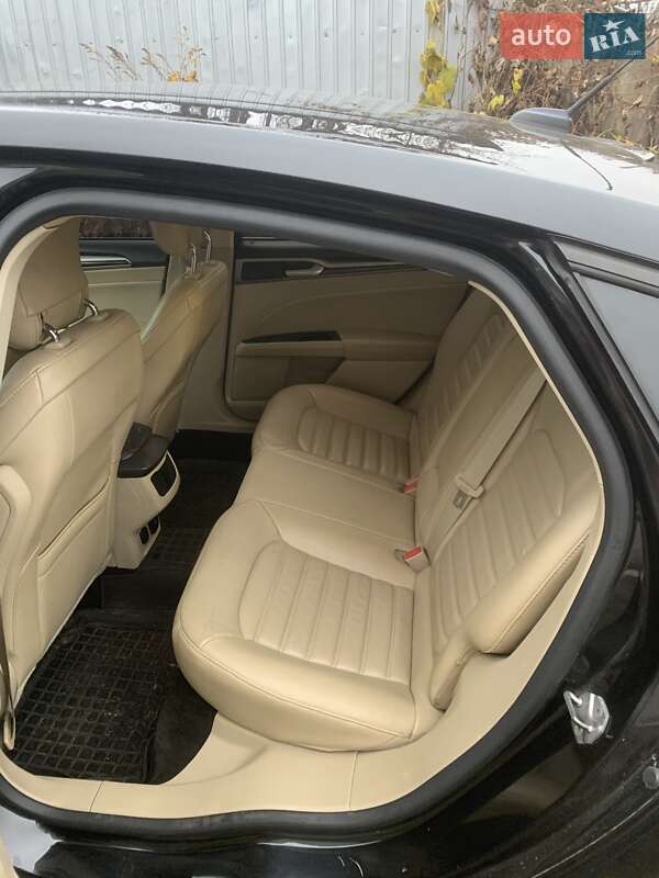 Седан Ford Fusion 2013 в Рівному фото 2 Седан Ford Fusion 2013 в Рівному