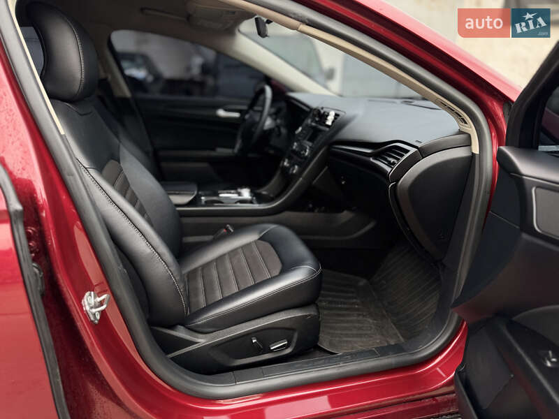 Седан Ford Fusion 2018 в Киеве