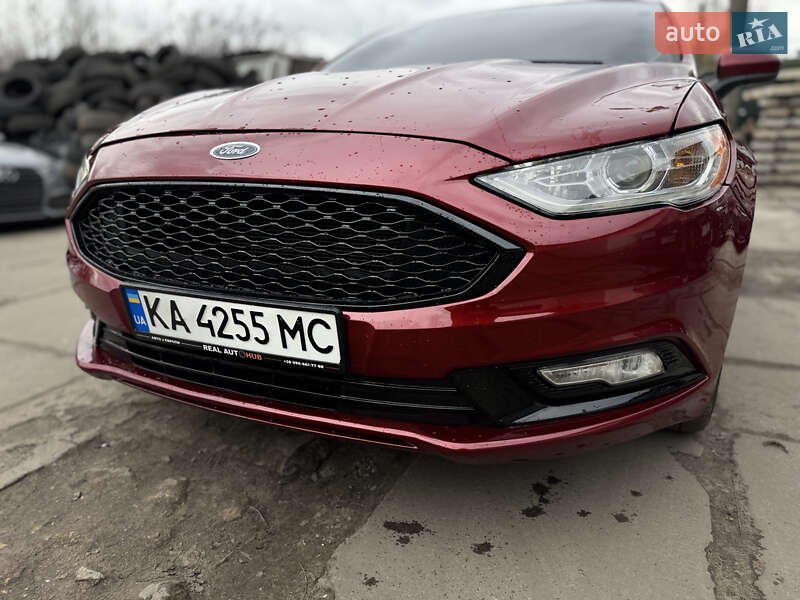 Седан Ford Fusion 2018 в Киеве