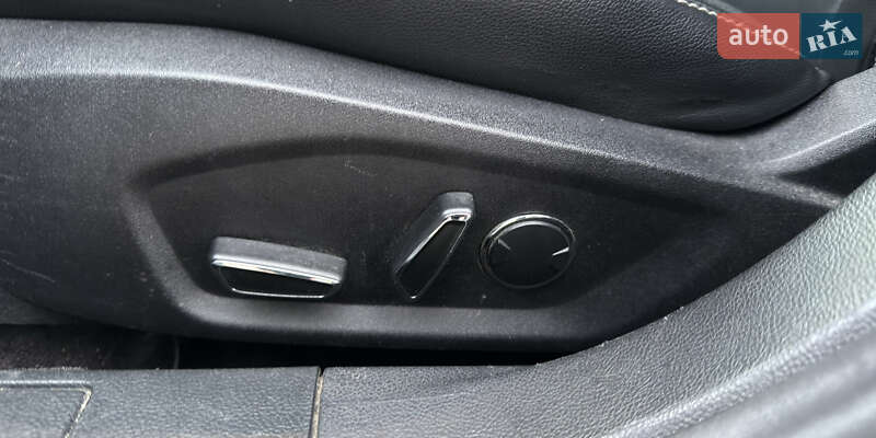 Седан Ford Fusion 2016 в Києві фото 12 Седан Ford Fusion 2016 в Києві