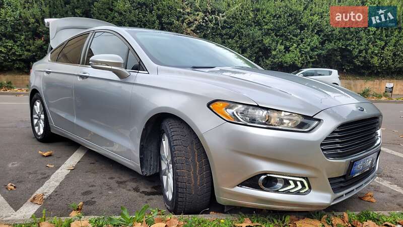 Ford Fusion 2016