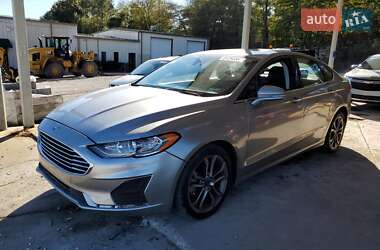 Ford Fusion 2020