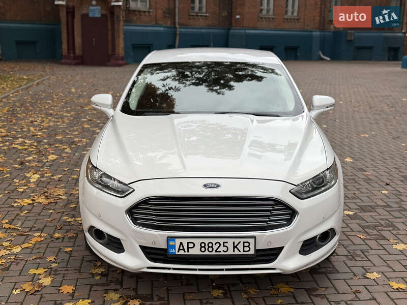 Седан Ford Fusion 2013 в Сумах