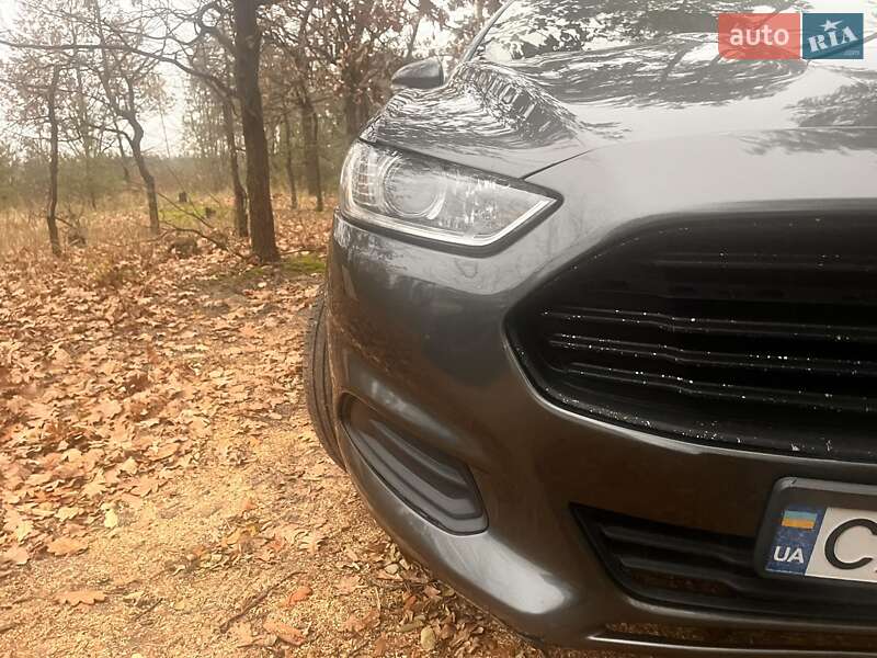 Седан Ford Fusion 2014 в Киеве