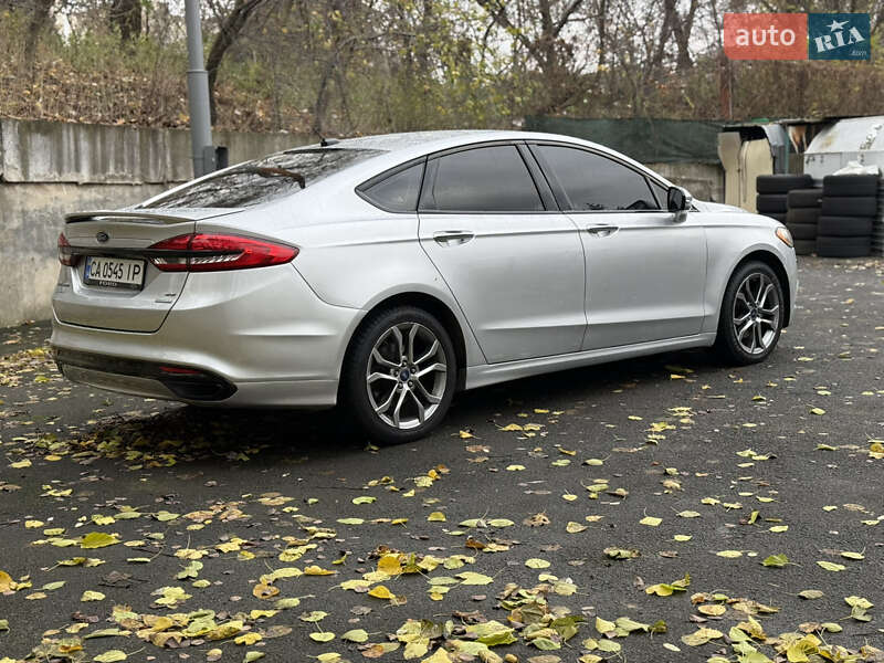 Седан Ford Fusion 2017 в Киеве фото 3 Седан Ford Fusion 2017 в Киеве