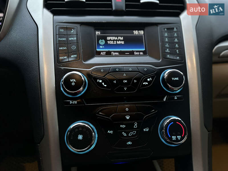 Седан Ford Fusion 2015 в Ровно фото 52 Седан Ford Fusion 2015 в Ровно